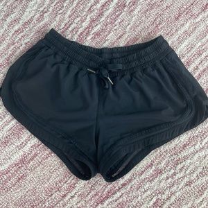 Lululemon 2.5” Shorts